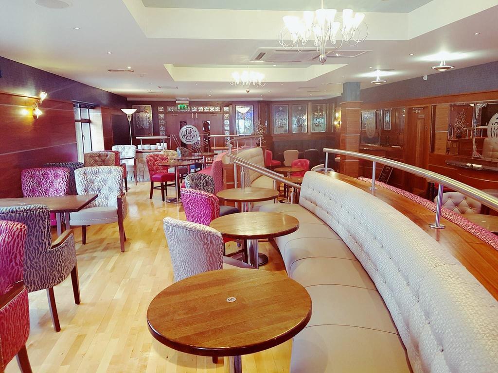 Allingham Arms Hotel Bundoran Kültér fotó